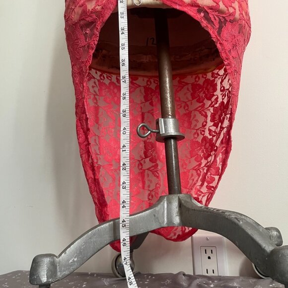 Pink Floral Lace Hi-Low Dress - Picture 5 of 12